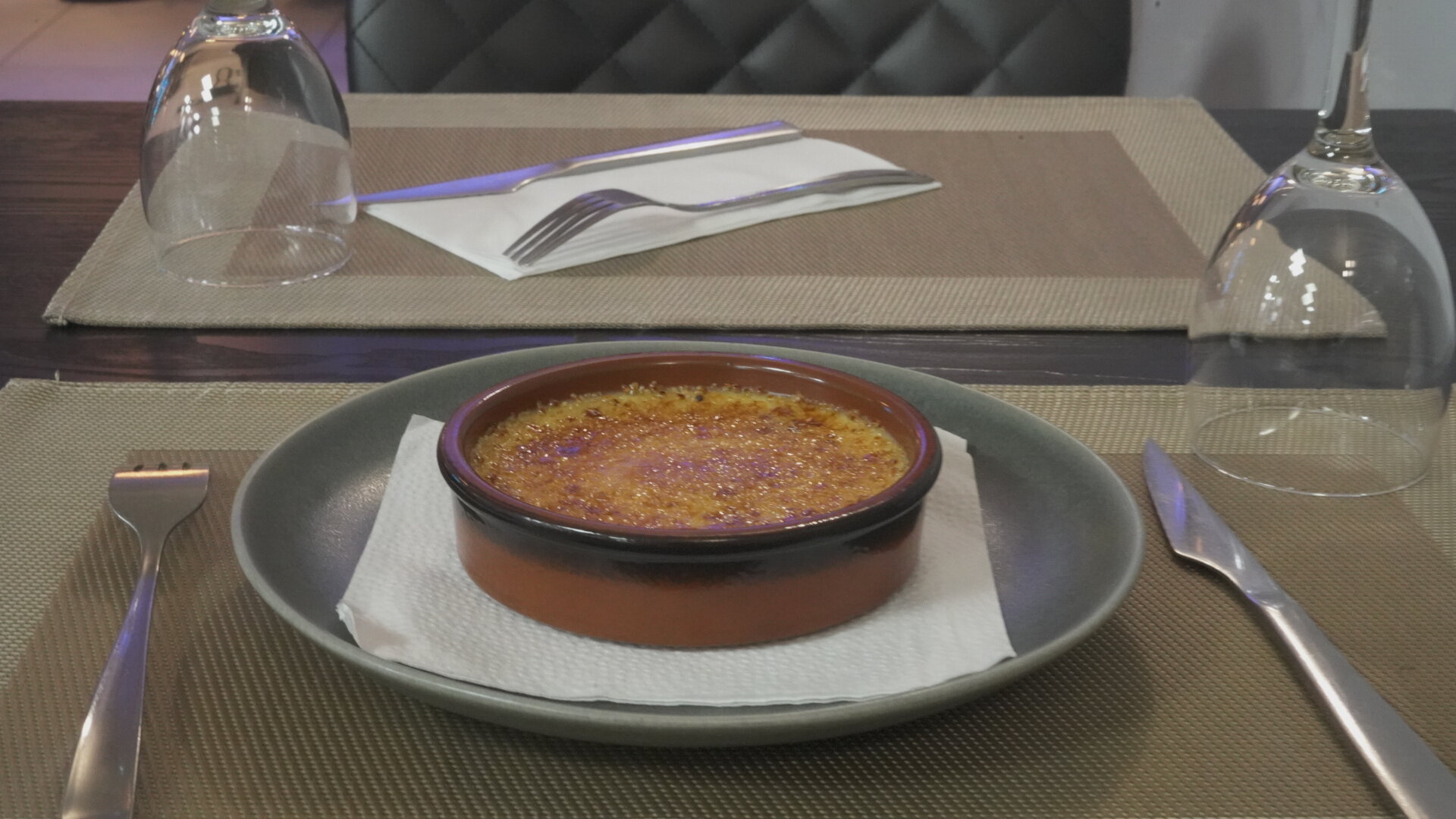 La Crème brûlée à la vanille de Bourbon – L'Atelier